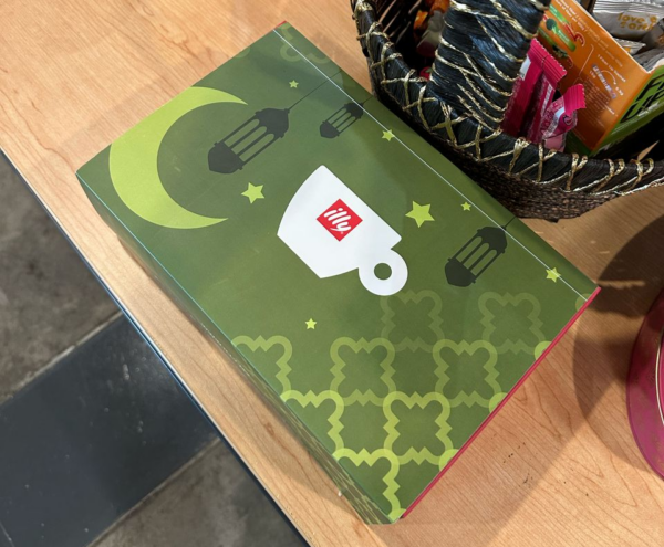 Raya Gift Box Sleeve 2025